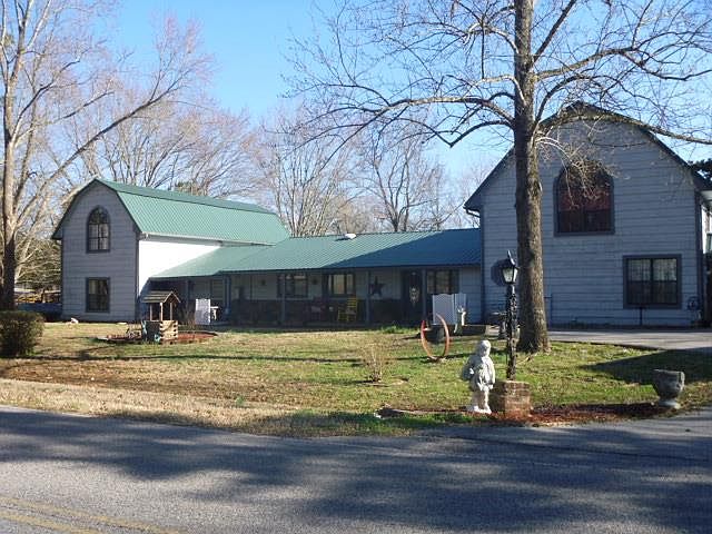 1st image of 369 Holiday Acres Dr