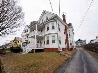 23 Spring St, Pawtucket, RI, 02860
