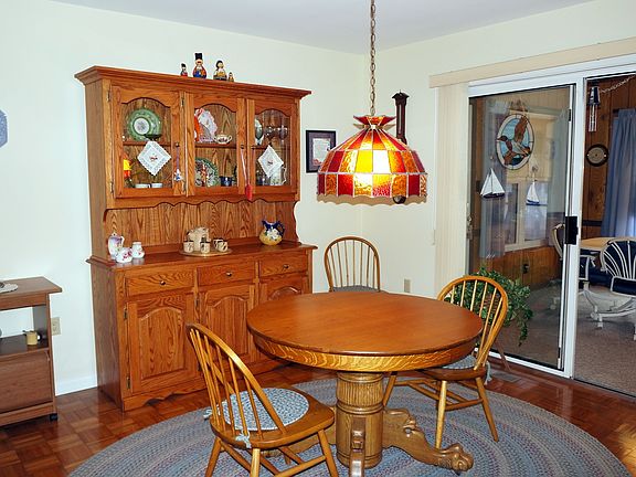 4th image of 37071 Mallard Dr