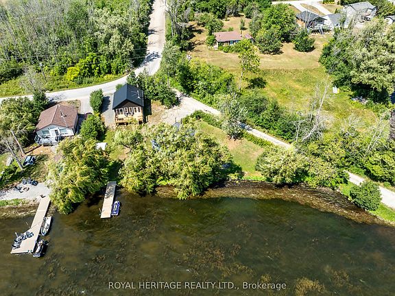 2nd image of 441 Hannah Rd N