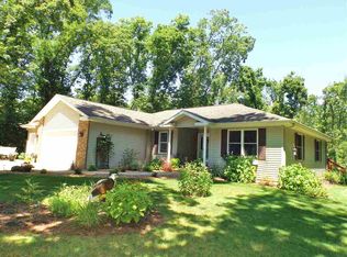 4388 N Sheldon Rd, Churubusco, IN 46723