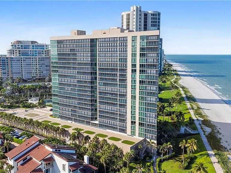 4651 Gulf Shore Blvd N #1805 — Photo 1
