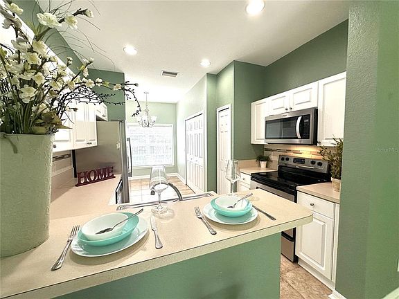 5th image of 11096 Winter Crest Dr