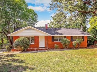 3906 Village Dr, Fayetteville, NC 28304