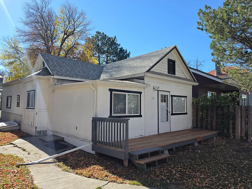 310 7th Ave S