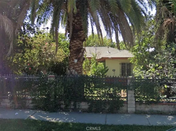 11465 Amboy Ave, San Fernando, CA 91340
