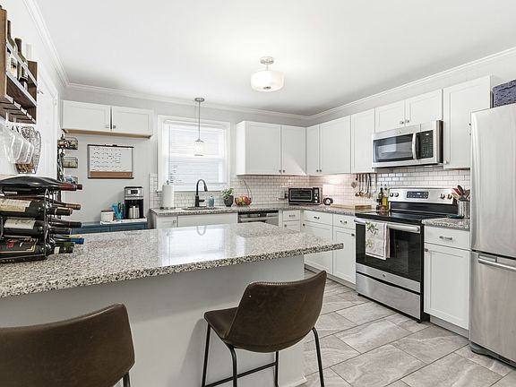 Kitchen area with large island area.