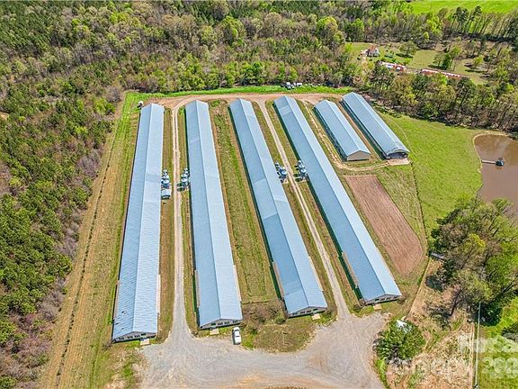 2nd image of 7160 Old Us Highway 421 N