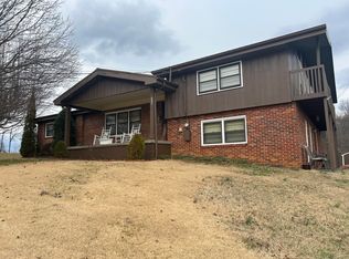 1130 Hixon Ave, Greeneville, TN 37743