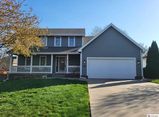 2106 John St, Papillion, NE 68133