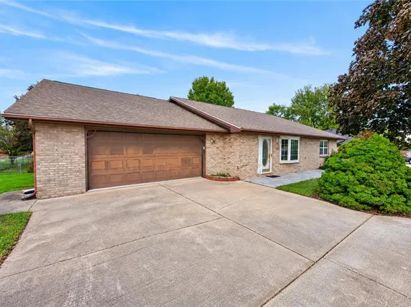 33 Bryant Rd, Eldon, MO 65026