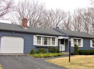 42 Sherwood Dr, Westerly, RI 02891