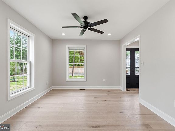 5th image of 151 E Highland Ave