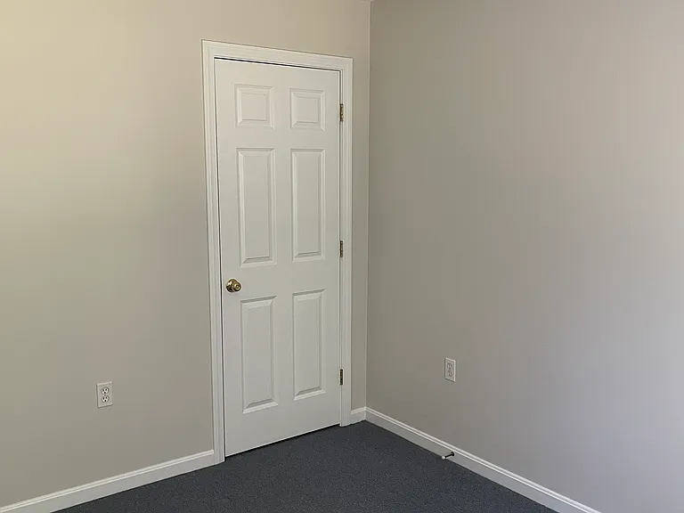15 Frost Rd #A — Photo 8