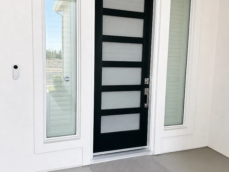 525 E Riverway Ave — Photo 3