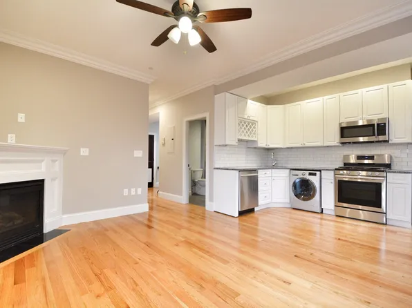 59 W 7th St #3, South Boston, MA 02127