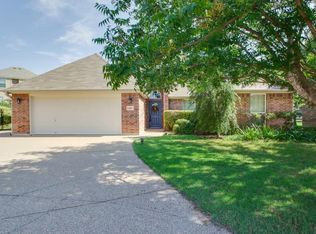 5404 Shasta Ridge Ct, Fort Worth, TX 76123