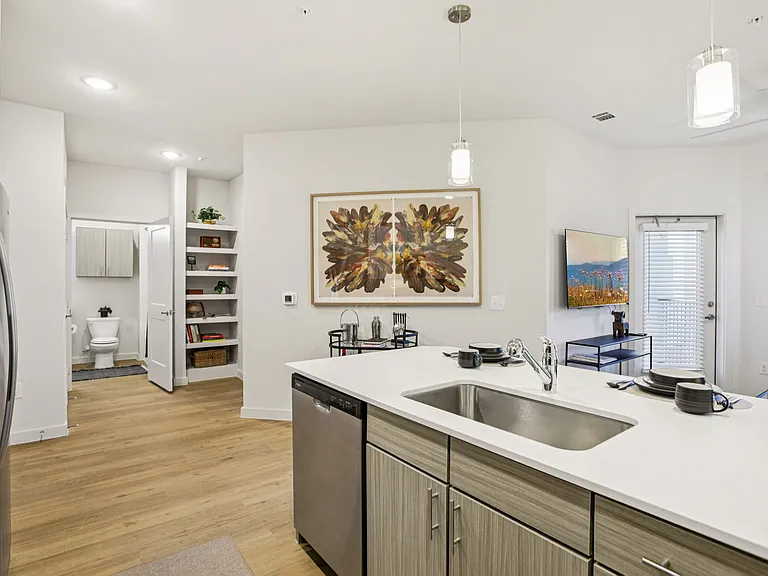 A1 Kitchen at Matador Apartments