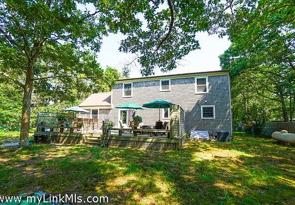 Fenced in Back Yard room for a pool!