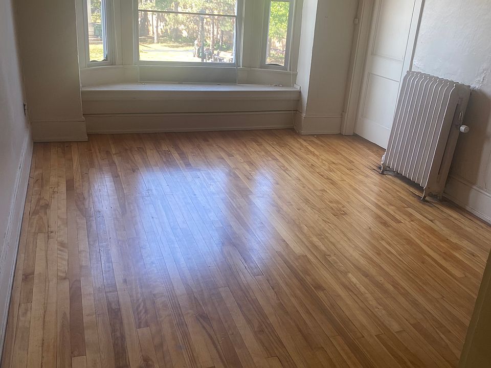 1st image of 2317 Hennepin Ave APT 4