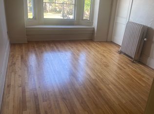2317 Hennepin Ave APT 4, Minneapolis, MN 55405