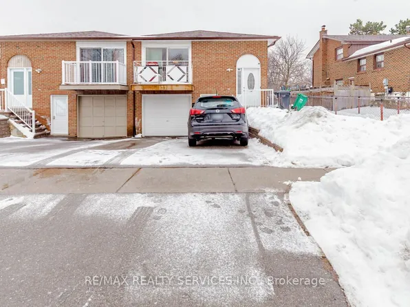 127 Mill St N #Basement, Brampton, ON L6X 2P1