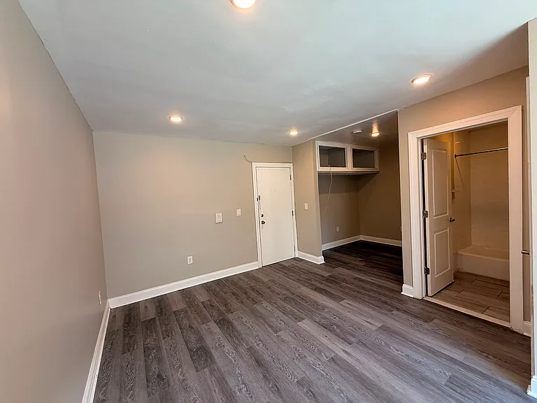 2500 John Fitzgerald Kennedy Blvd #101 — Photo 3