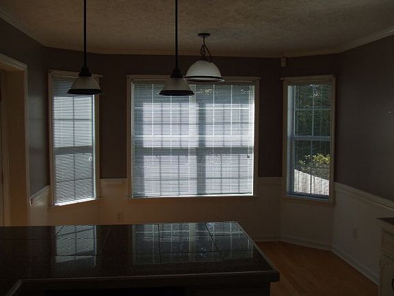4th image of 4923 Orchard Hill Dr