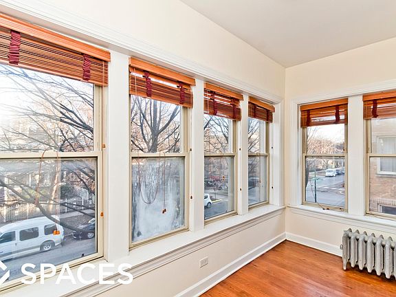 4th image of 4708 N Winchester Ave #2SRE