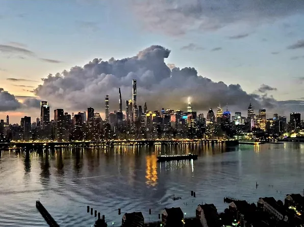 6600 Blvd East image 1 of 33