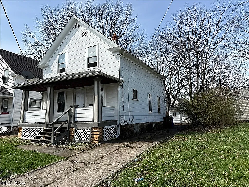 W 28th St, Cleveland — Photo 2