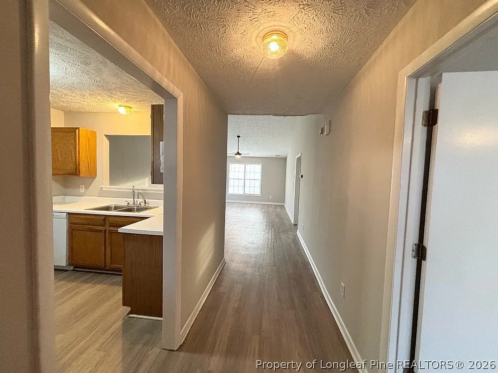 2 bed, 2.0 bath, 1080 sqft, $1,299 — Photo 2