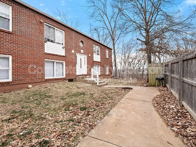 318 Mount Everest Dr #D — Photo 17