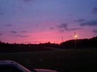 571 Sweatt Rd, Suffolk, VA 23438