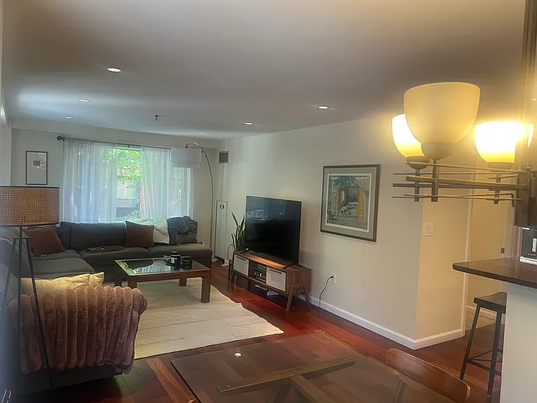 350 North St #202 — Photo 6
