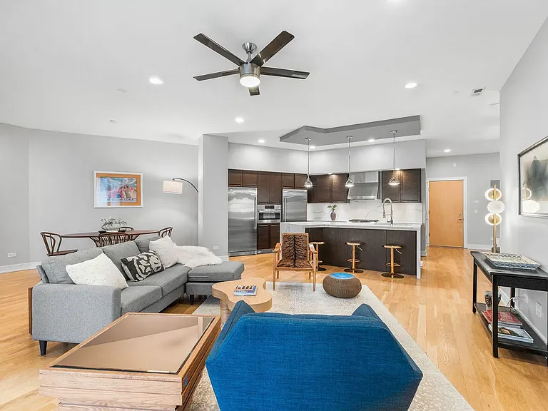 652 N Morgan St #202 — Photo 15