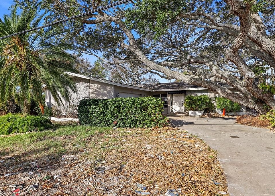 1st image of 1020 PALM DRIVE