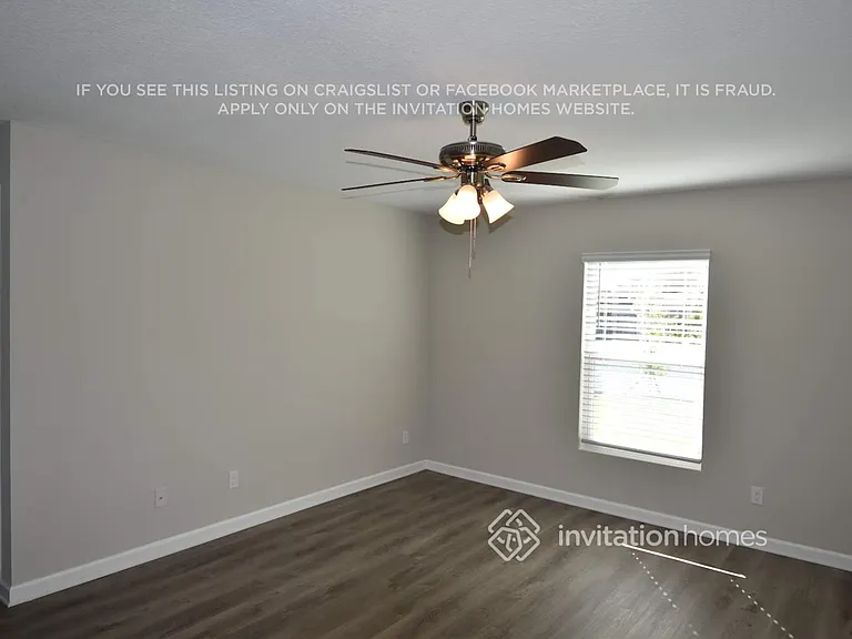 1650 SW Merchant Ln — Photo 8