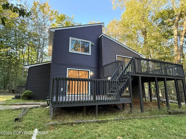 2914 Fairhaven Dr, Tobyhanna, PA 18466