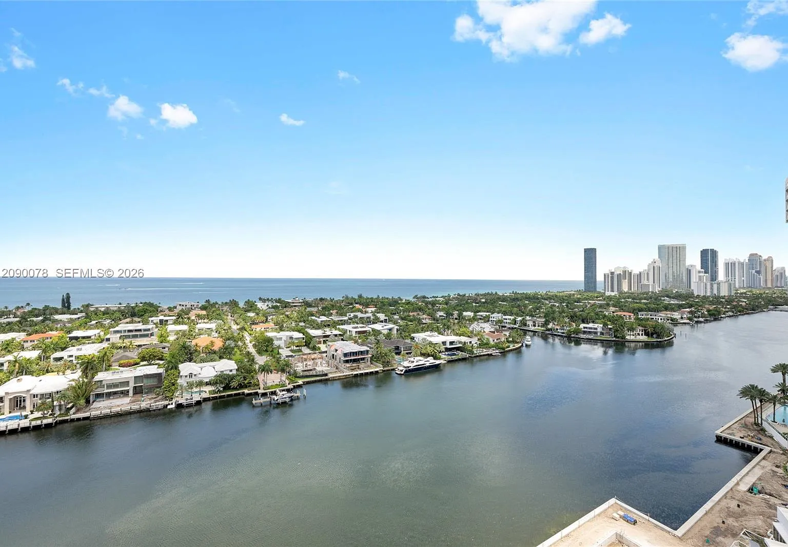Waterview Condo — Photo 2