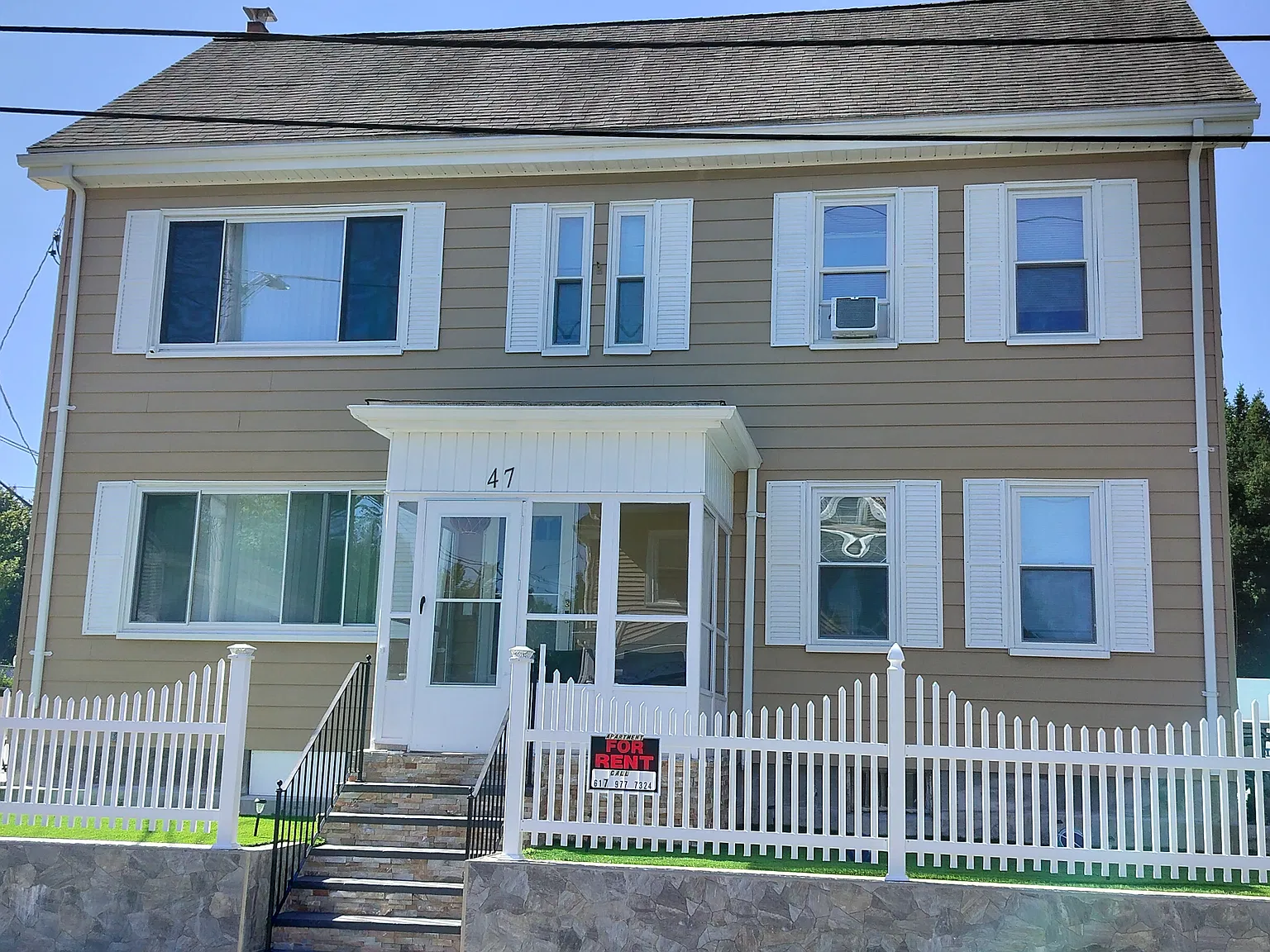 47 Cottage St — Photo 1