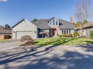 15820 NE 20th St, Vancouver, WA 98684