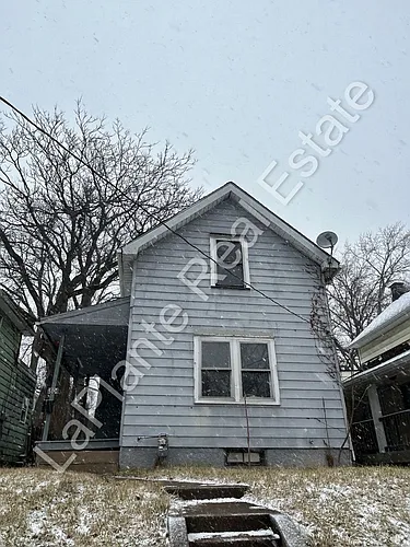 1804 Bigelow St Photo 1
