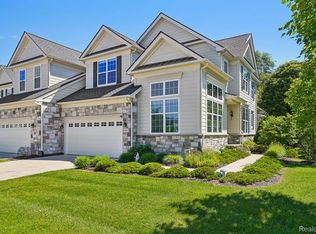 42832 Cardinal Way, Novi, MI 48375
