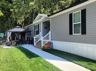 39500 Warren Rd #256, Canton, MI 48187