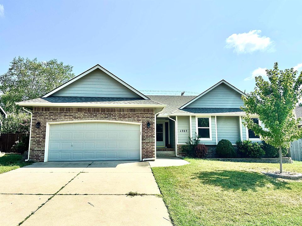 1st image of 1707 E Southridge Cir