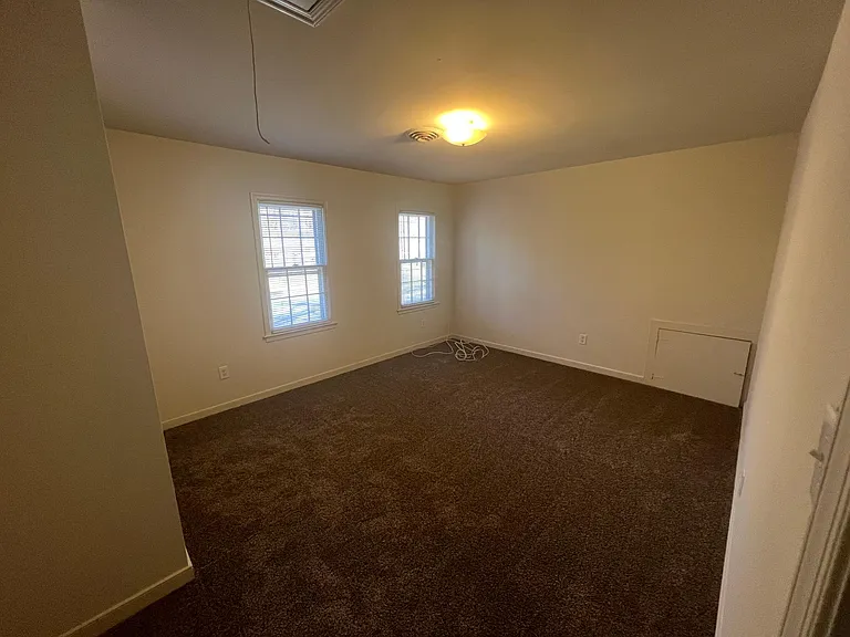4815 Junilla Ln — Photo 13