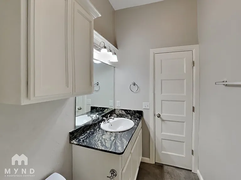 1003 Merlin Dr — Photo 17