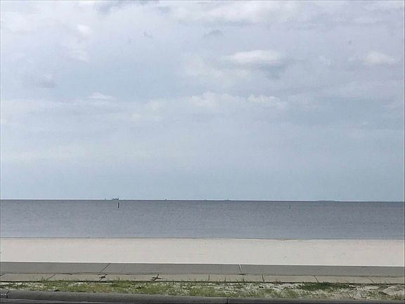 2nd image of 406 E Beach Blvd