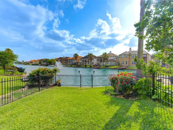 14206 Ayers Rock Rd, Sugar Land, TX 77498